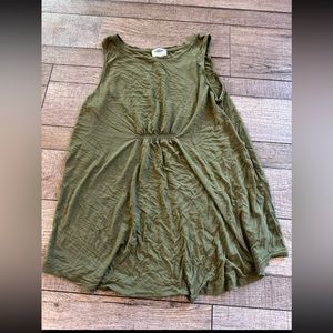 Old navy maternity top